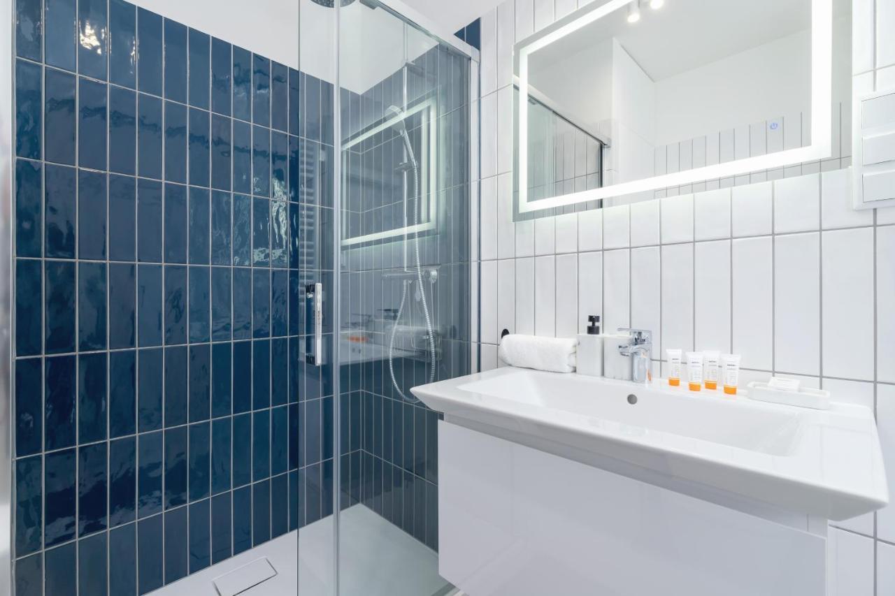 City Studio With Ac Czarnowiejska By Renters Cracovia Exterior foto